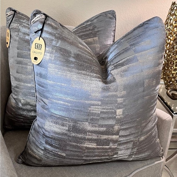 1-NWT CALLISTO HOME DECORATIVE PILLOW (Please read description for details) - Picture 8 of 14